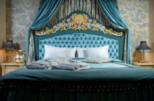 Luxury hotel room