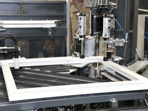 plastic window working machine