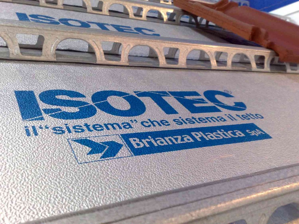 ISOTEC detail makro